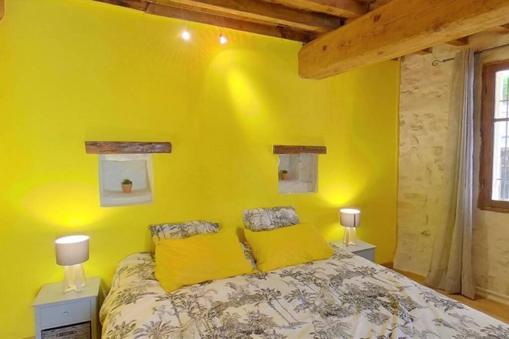 شقة Maison De Charme Dans Le Centre Historique , Wifi Clim 6 Pers Calme Et Confort آرْلْ المظهر الخارجي الصورة