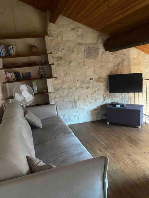 شقة Maison De Charme Dans Le Centre Historique , Wifi Clim 6 Pers Calme Et Confort آرْلْ المظهر الخارجي الصورة