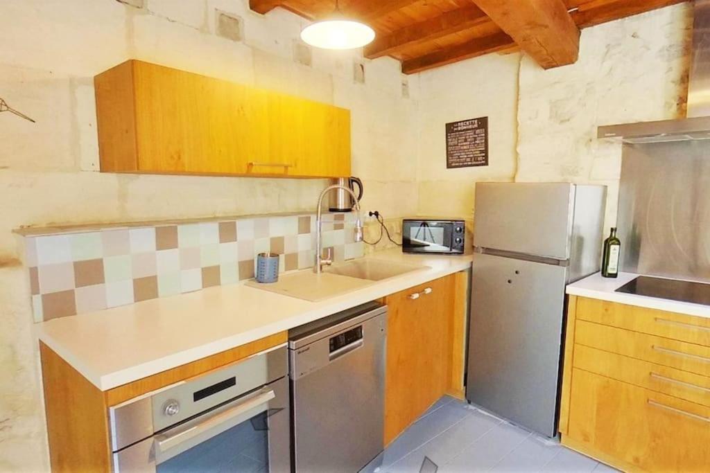 شقة Maison De Charme Dans Le Centre Historique , Wifi Clim 6 Pers Calme Et Confort آرْلْ المظهر الخارجي الصورة